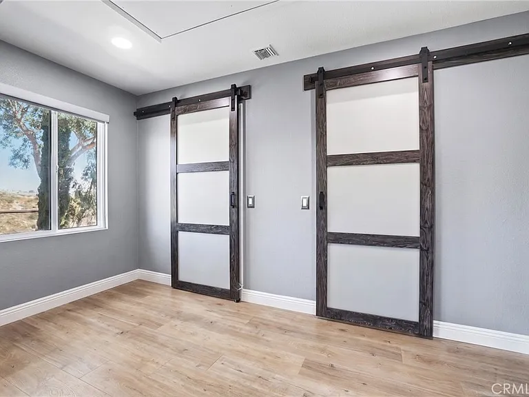 52 Touraine Pl — Photo 31