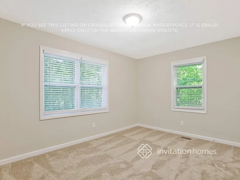 5304 Valleyview Dr — Photo 12