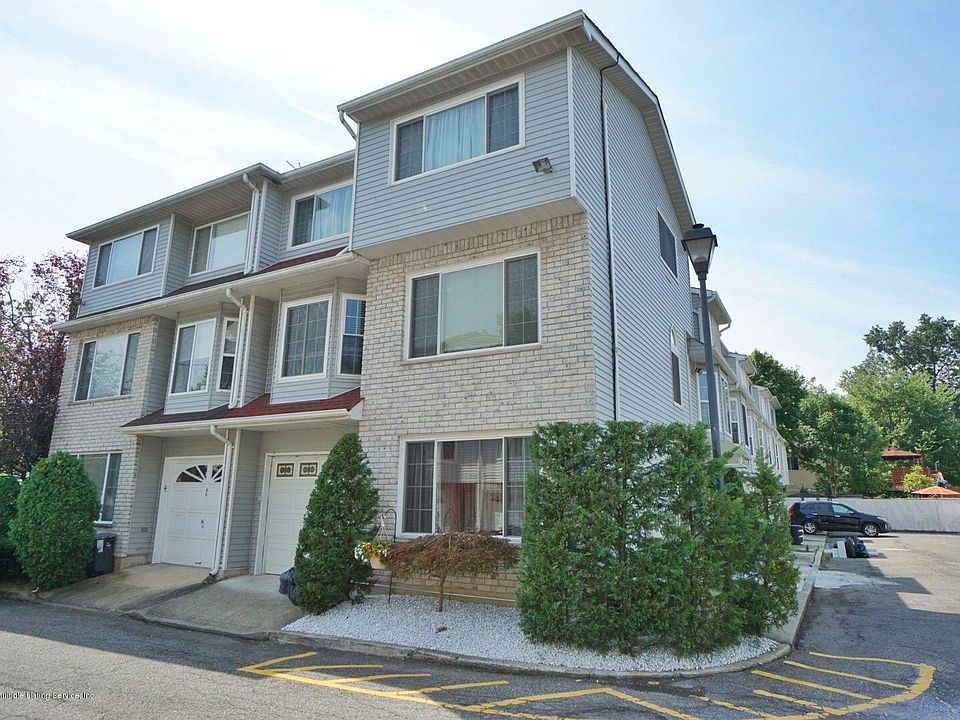 1st image of 44 Susanna Ln