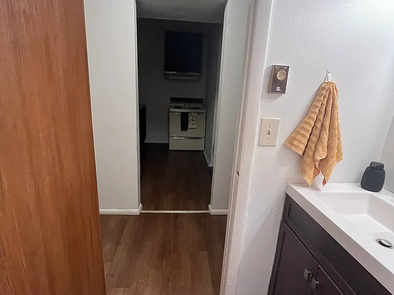 62 Main St #9 — Photo 12
