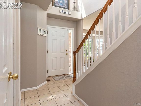 3rd image of 6693 Oasis Butte Dr