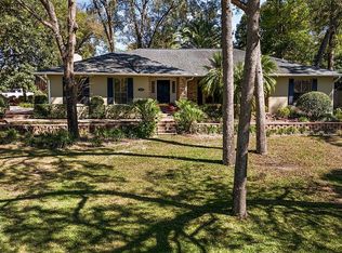 2110 Dogwood Cir, Mount Dora, FL 32757