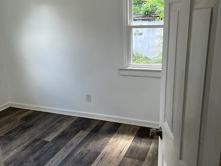 Bedroom2