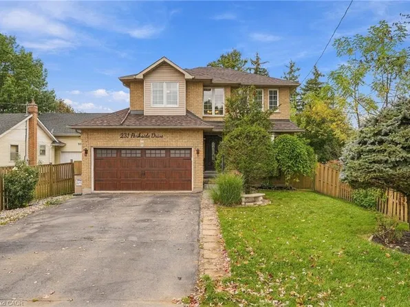 231 Parkside Dr, Hamilton, ON L0R 2H0
