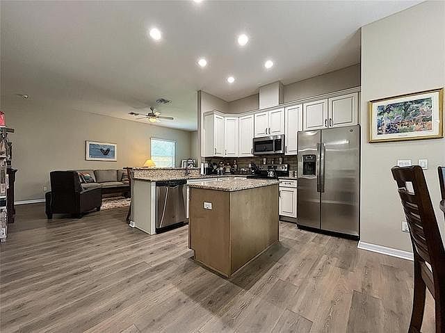1st image of 63 W Park St