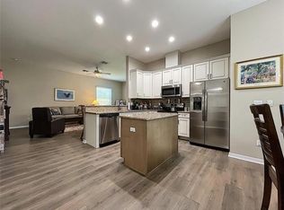 63 W Park St, Tarpon Springs, FL 34689