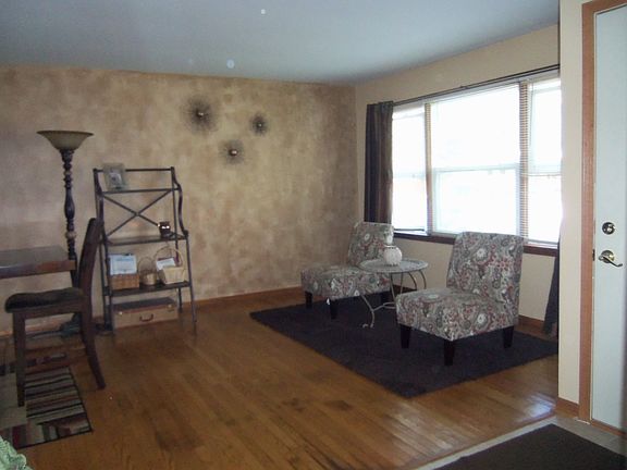 2nd image of 5407 Christine Ave