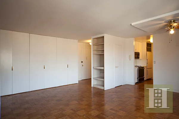 Sold by Halstead Real Estate | media 10