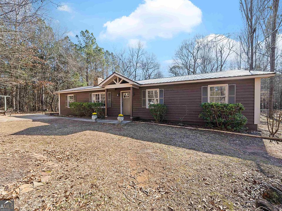1st image of 252 Brookwood Dr