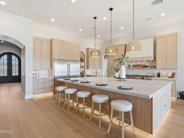 13851 N 74TH Avenue, Peoria, AZ 85381