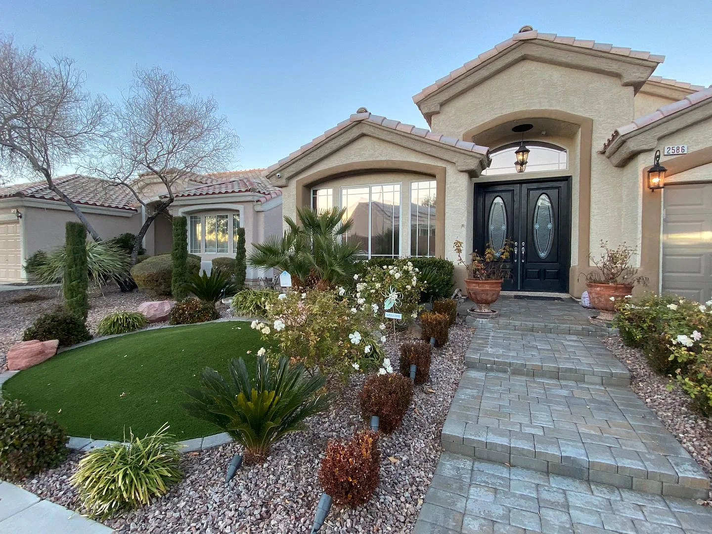 Henderson Beauty — Photo 4