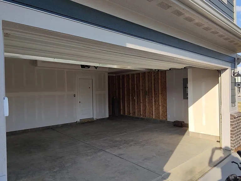 2209 Dixon Creek Dr — Photo 44