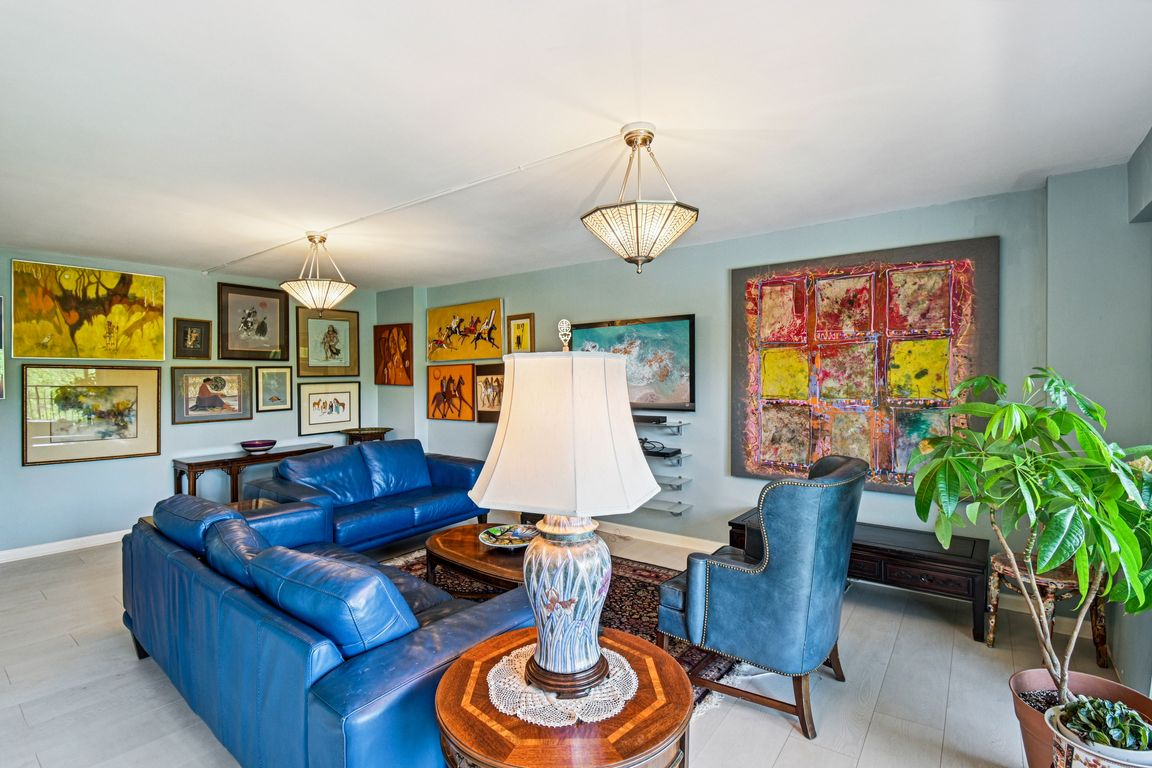 6833 N Kedzie Ave Unit 406-S2606-005.jpg