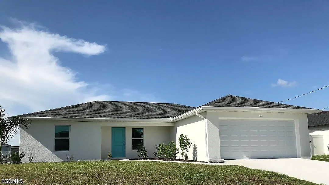 3 bed, 2.0 bath, 1333 sqft, $1,900 — Photo 1