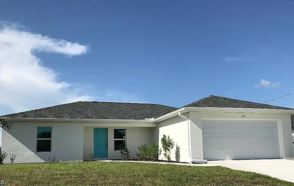 1113 NW 12th Ter