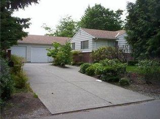 8321 SE 41st St, Mercer Island, WA 98040