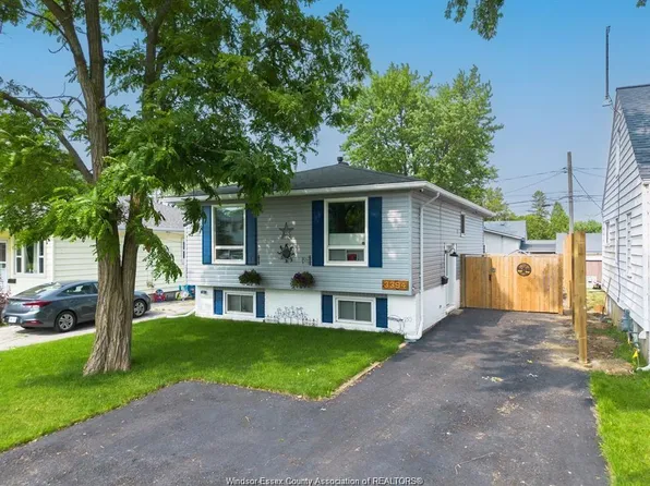 3394 Bliss Rd, Windsor, ON N8W 3B3