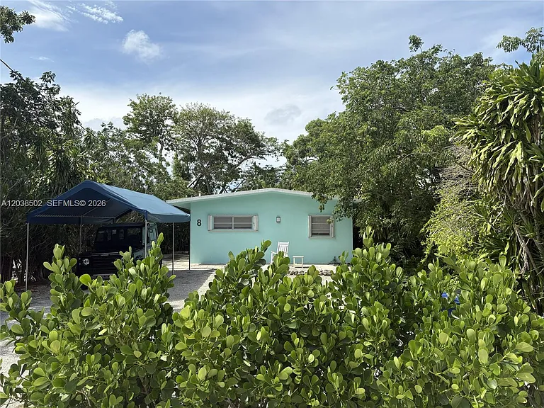 8 Jewfish Ave — Photo 3