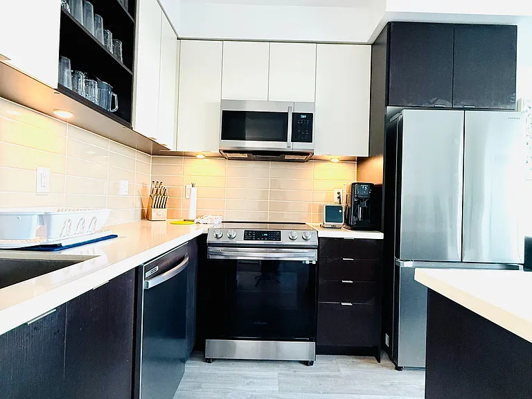 4675 Metcalfe Ave #503 — Photo 4