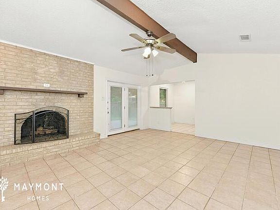 3rd image of 606 S Magnolia St