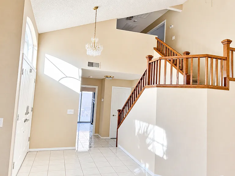 2605 Ashmoore Dr — Photo 10