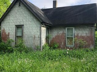 405 N Market St, Carthage, IN 46115