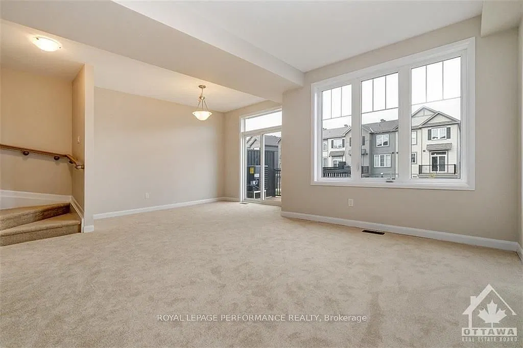 2 bed, $2,350 — Photo 4