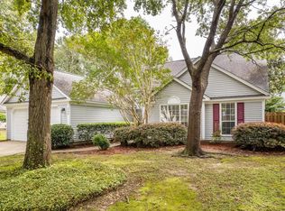 208 Candleberry Cir, Goose Creek, SC 29445