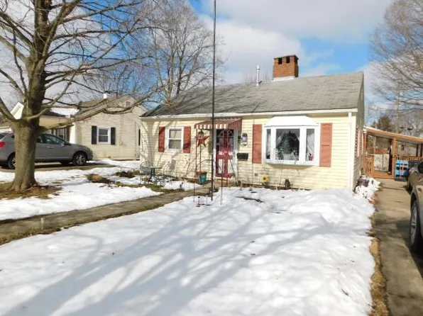 729 Pennsylvania Ave, Lancaster, OH 43130