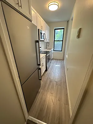 Rented by Compass | media 13