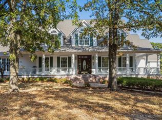 10532 E Blue Jay Ln, Claremore, OK 74017