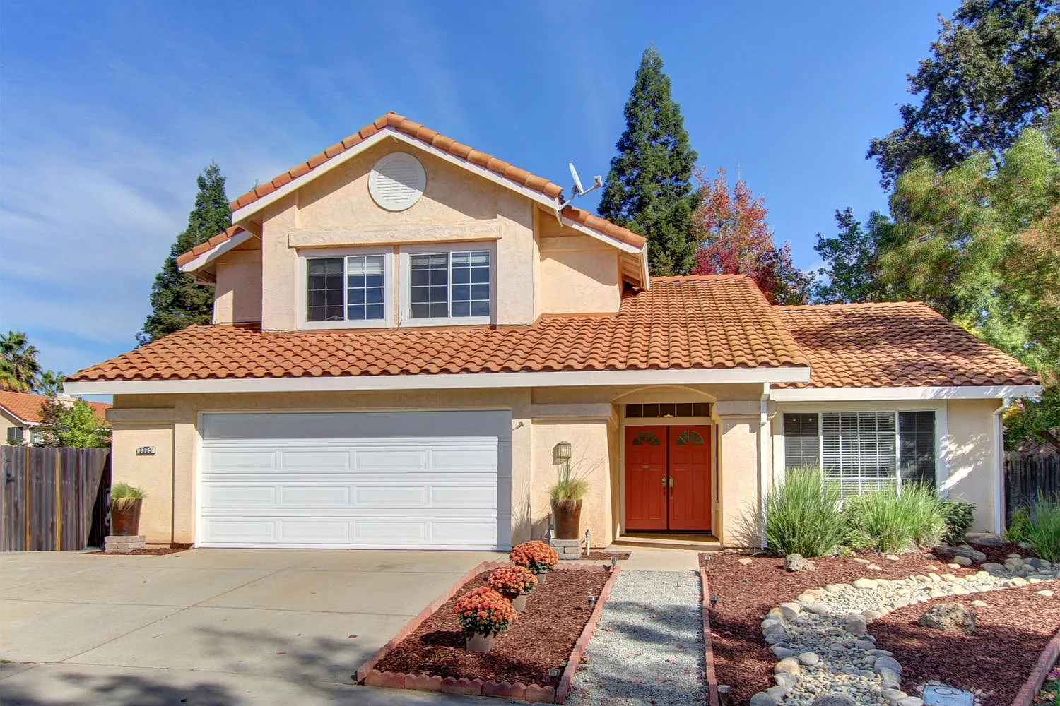 3325 La Nube Ct photo 1