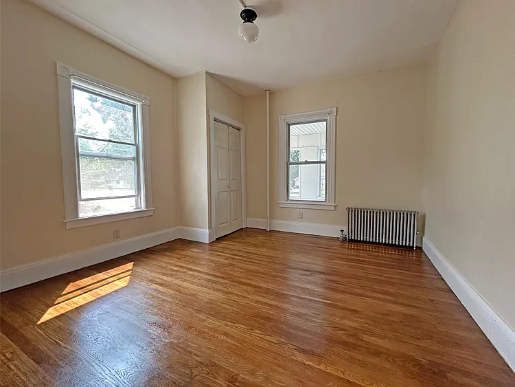 54 Lawnwood Ave #1 — Photo 12
