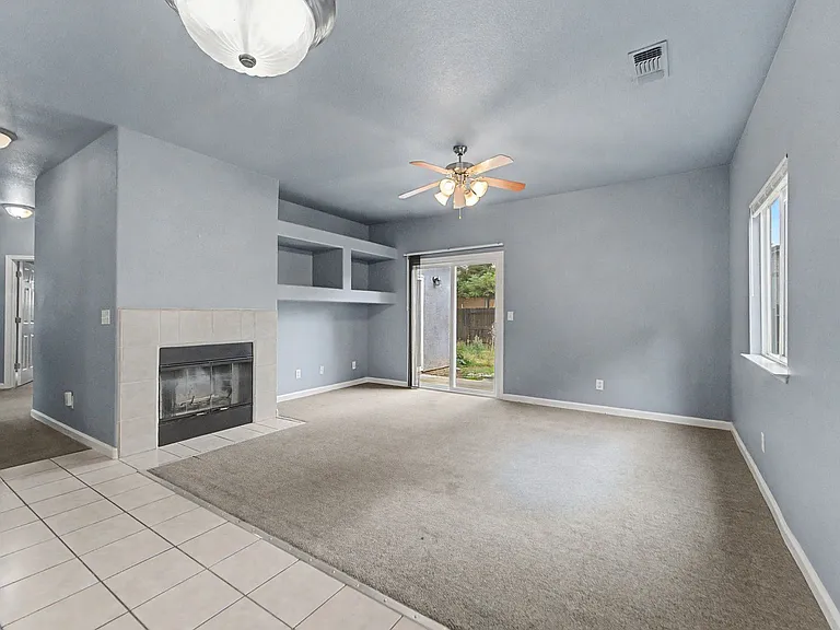 1147 Sam Rider Way — Photo 7