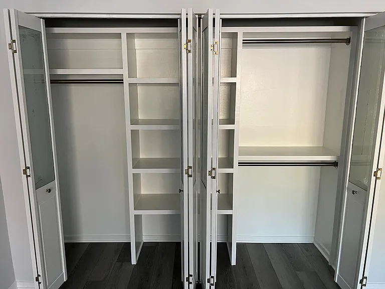 2nd bedroom closet