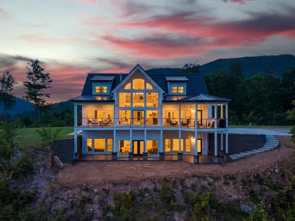 1831 Antler Summit Trl, Laurel Bloomery, TN 37680