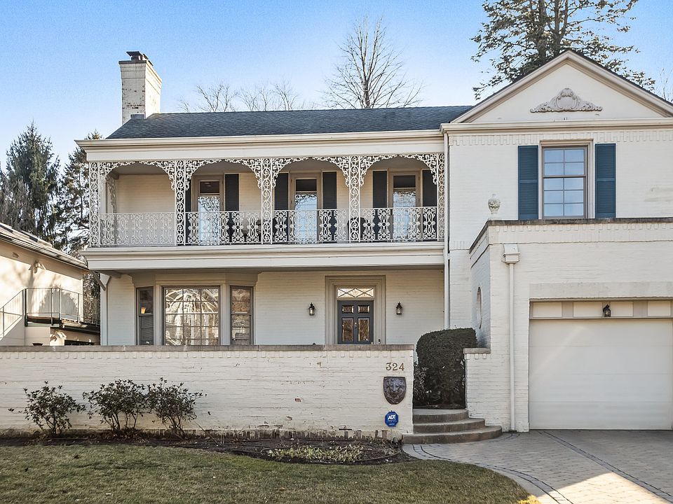 1st image of 324 Davis St