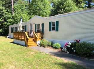 27 Ryefield Dr, Old Orchard Beach, ME 04064