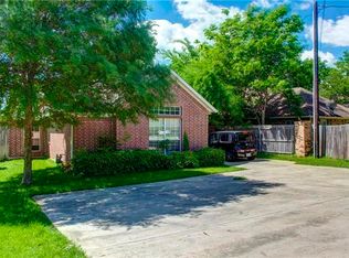 2504 W Shady Grove Rd, Irving, TX 75060