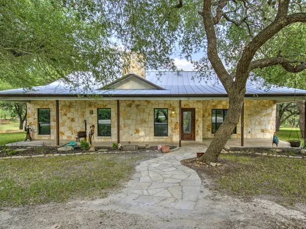 9286 Fm 2617, Pettus, TX 78146