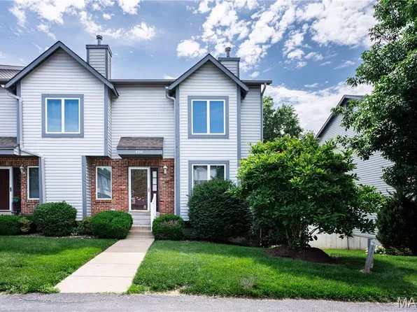 4207 Sherman Park Dr #14G, Saint Charles, MO 63303
