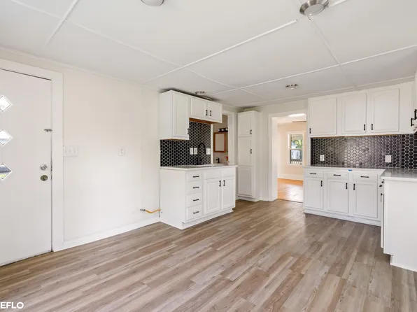 240 W 3rd St, Imlay City, MI 48444