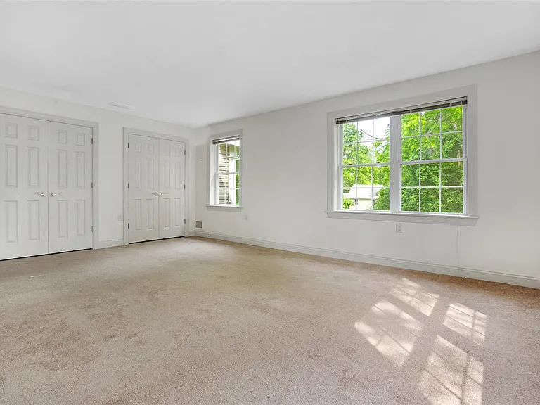 Fairhaven Residential Garden Apartment Homes — Photo 20