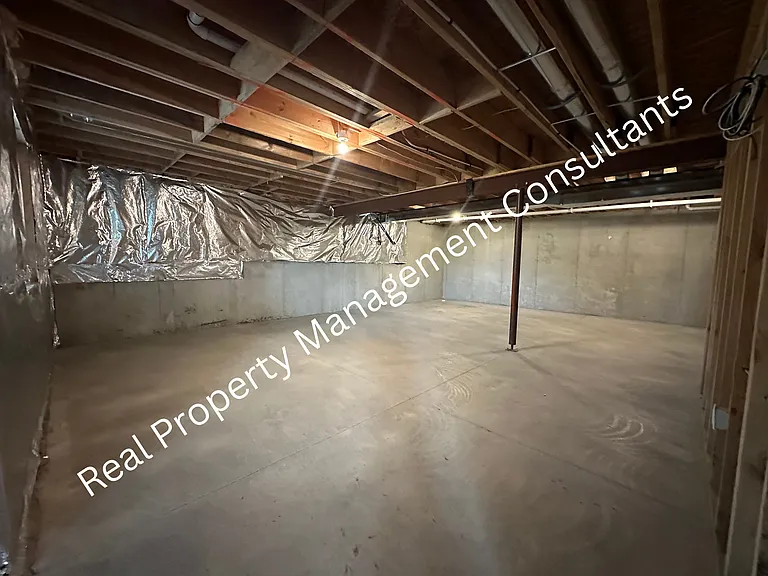 1628 SW Buckthorn St — Photo 20