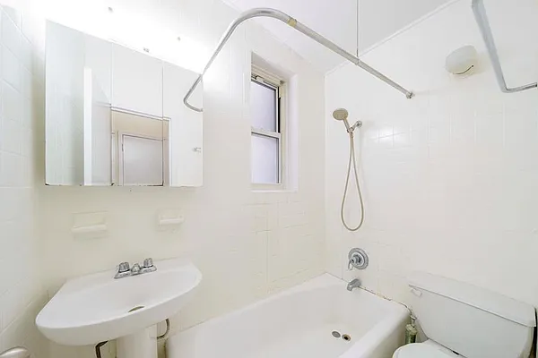 Rented by Douglas Elliman | media 3