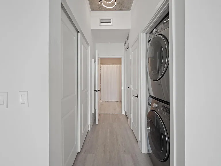300 S Australian Ave #1103 — Photo 10