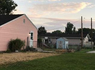 1527 19th St, Mitchell, NE 69357