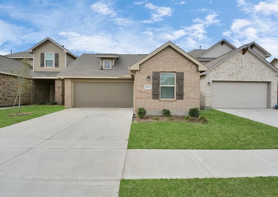 1st image of 15835 Bremore Dr