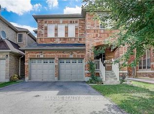 120 Crown Victoria Dr, Brampton, ON L7A 3X9