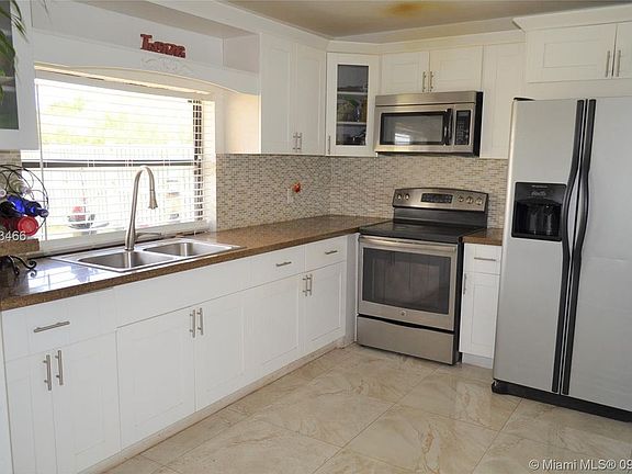 4th image of 11411 NW 35th St